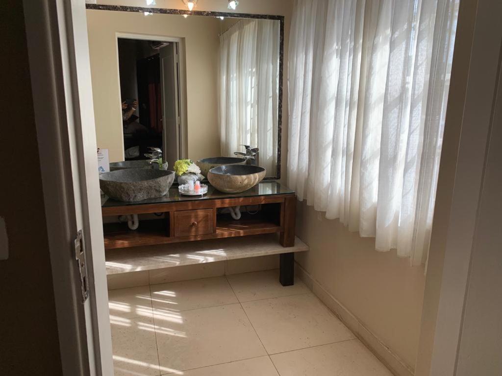 Acacia Inn Guesthouse Maputo Buitenkant foto